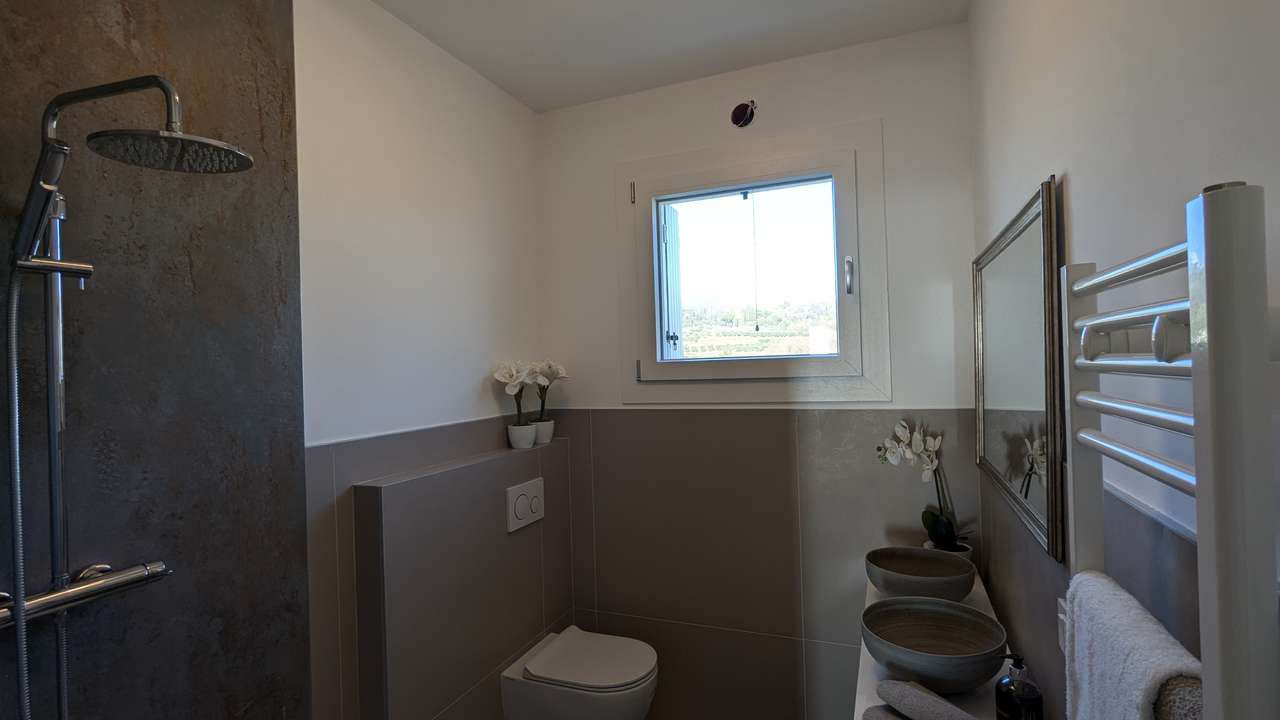 Bardolino Neubau Luxus 3-ZI-Penthouse (App.5) Dachterrasse Blick Gardasee, Solar, Fahrstuhl, Garage,