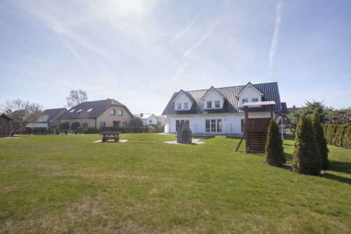 Sonderpreis: Reihenhaus FeWo Trassenheide Usedom, möbliert, Wärmepumpe