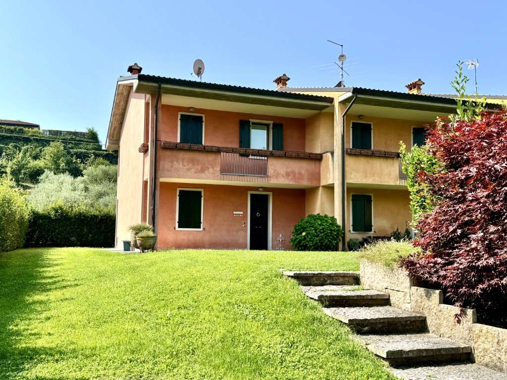 Reihenhaus in Marciaga Costermano nahe dem Gardasee und Golfplatz