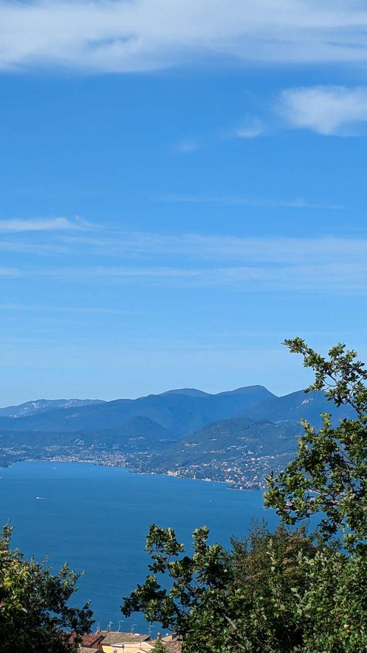 Villa mit Panoramablick Gardasee im Rohbau San Zeno di Montagna (Ausbauhaus)