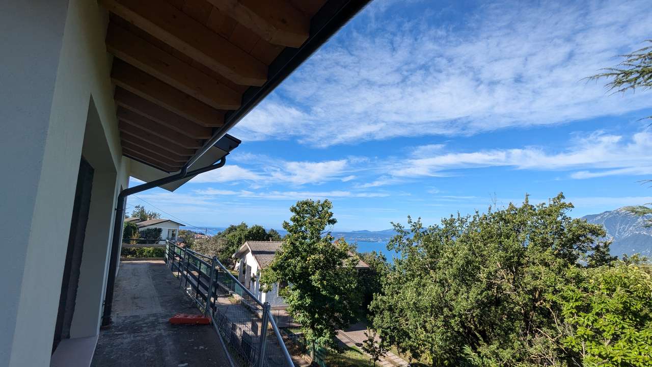 Villa mit Panoramablick Gardasee im Rohbau San Zeno di Montagna (Ausbauhaus)