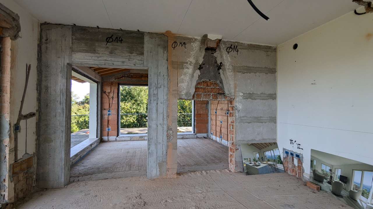 Villa mit Panoramablick Gardasee im Rohbau San Zeno di Montagna (Ausbauhaus)