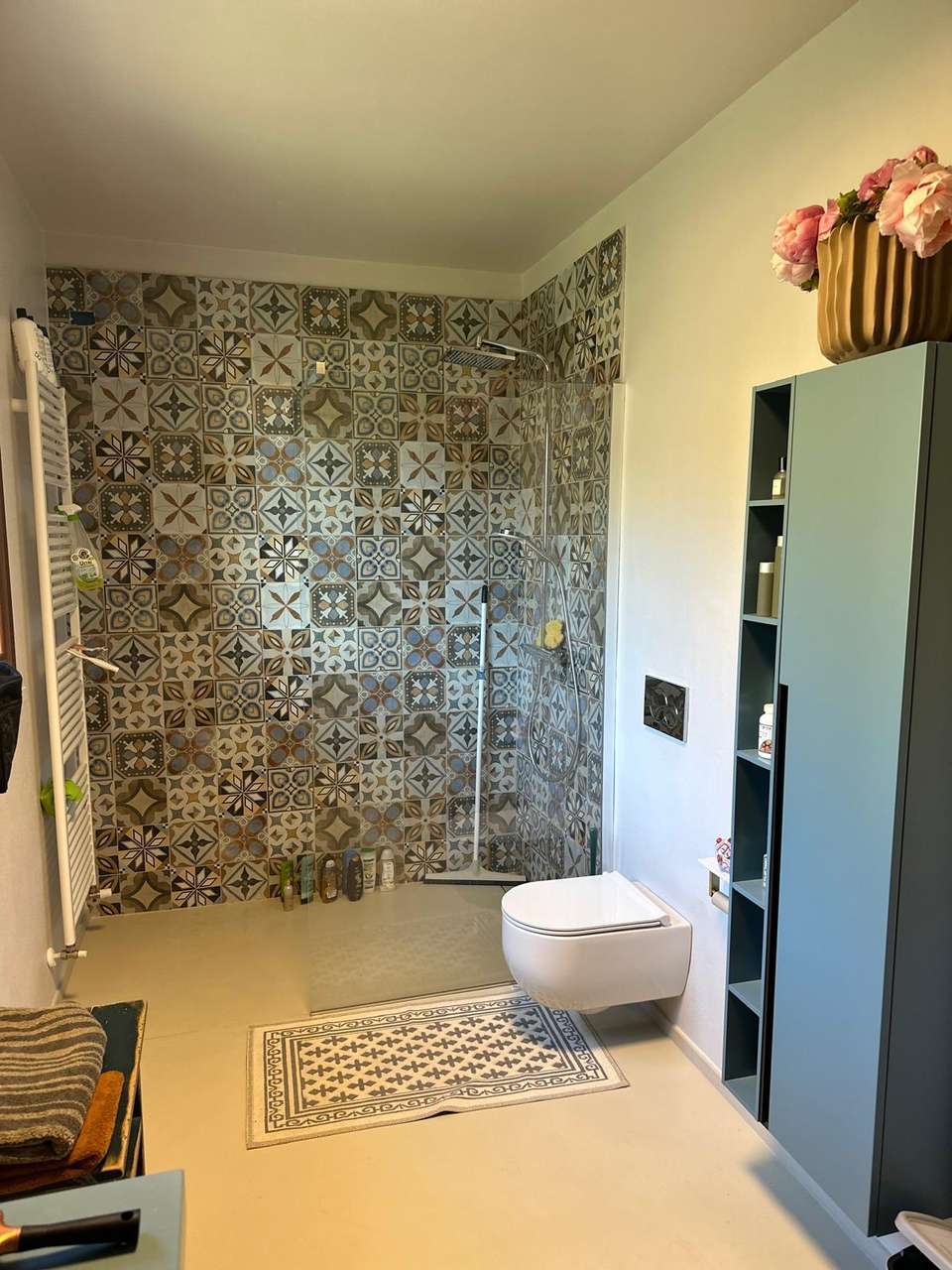 renovierte Villa mit Seeblick, 250qm Wfl., Garten, Garage, Klima