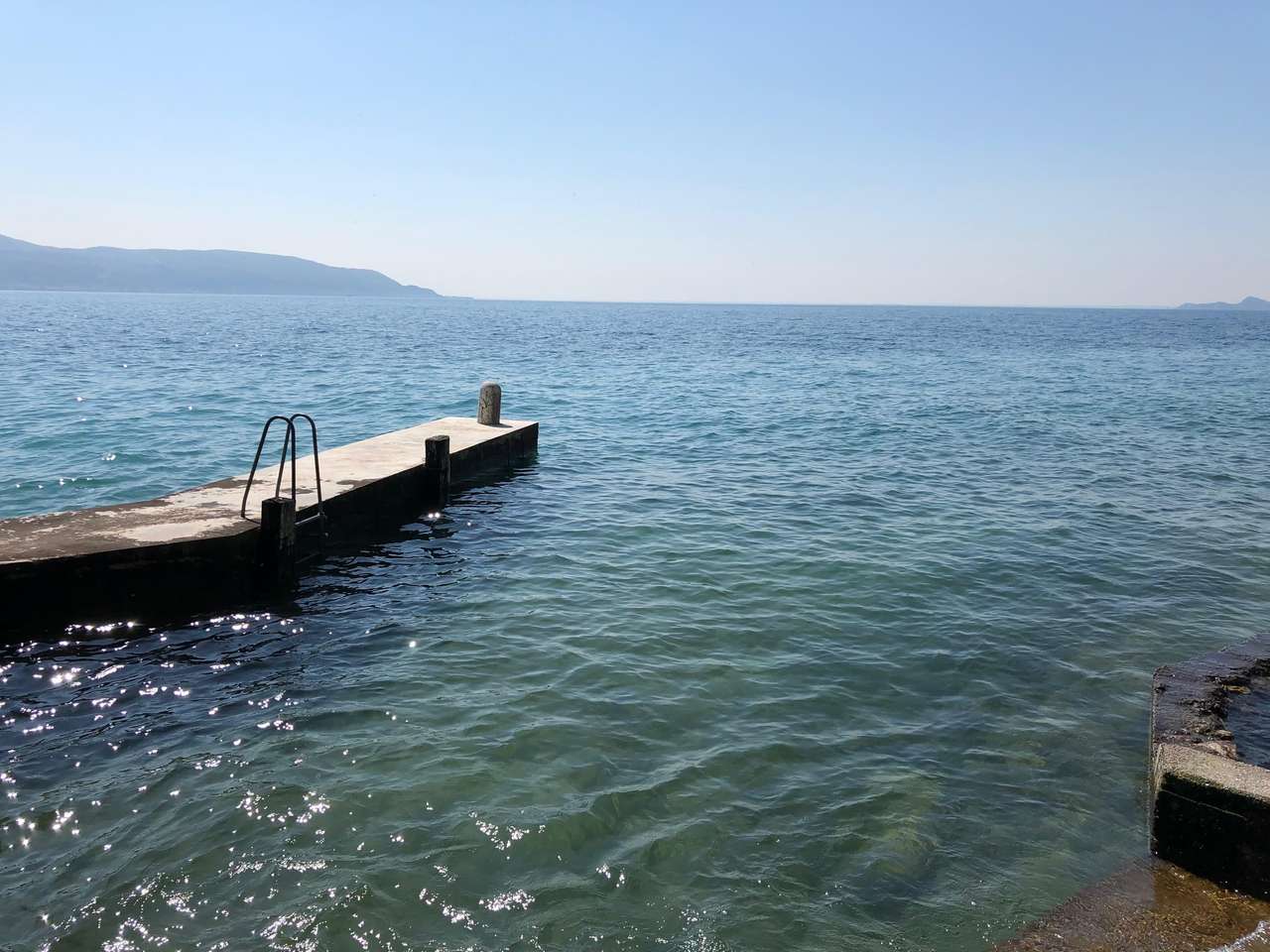 Villa mit Panoramablick Gardasee, Pool, Bootsanleger, Seezugang, ruhige Lage