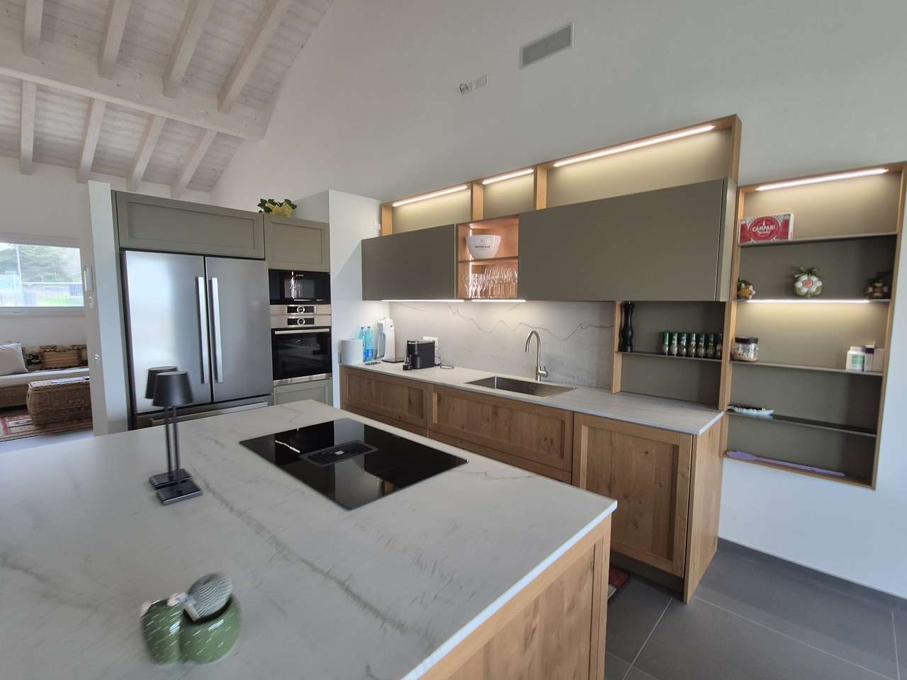 Bezugsfertiger 4-Zi-Neubau mit Luxus-Ausstattung, Garten, Terrasse, Garage