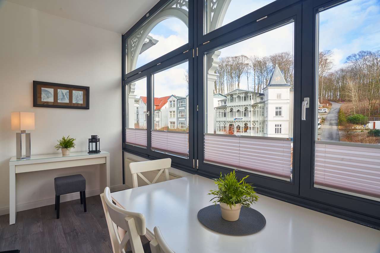 reserviert - FeWo Bäderstil mit Wintergarten Wilhelmstrasse saniert und möbliert
