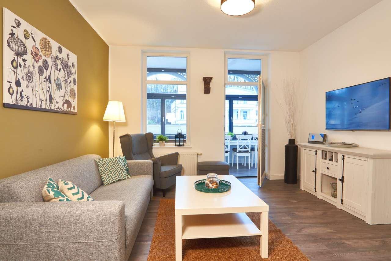reserviert - FeWo Bäderstil mit Wintergarten Wilhelmstrasse saniert und möbliert