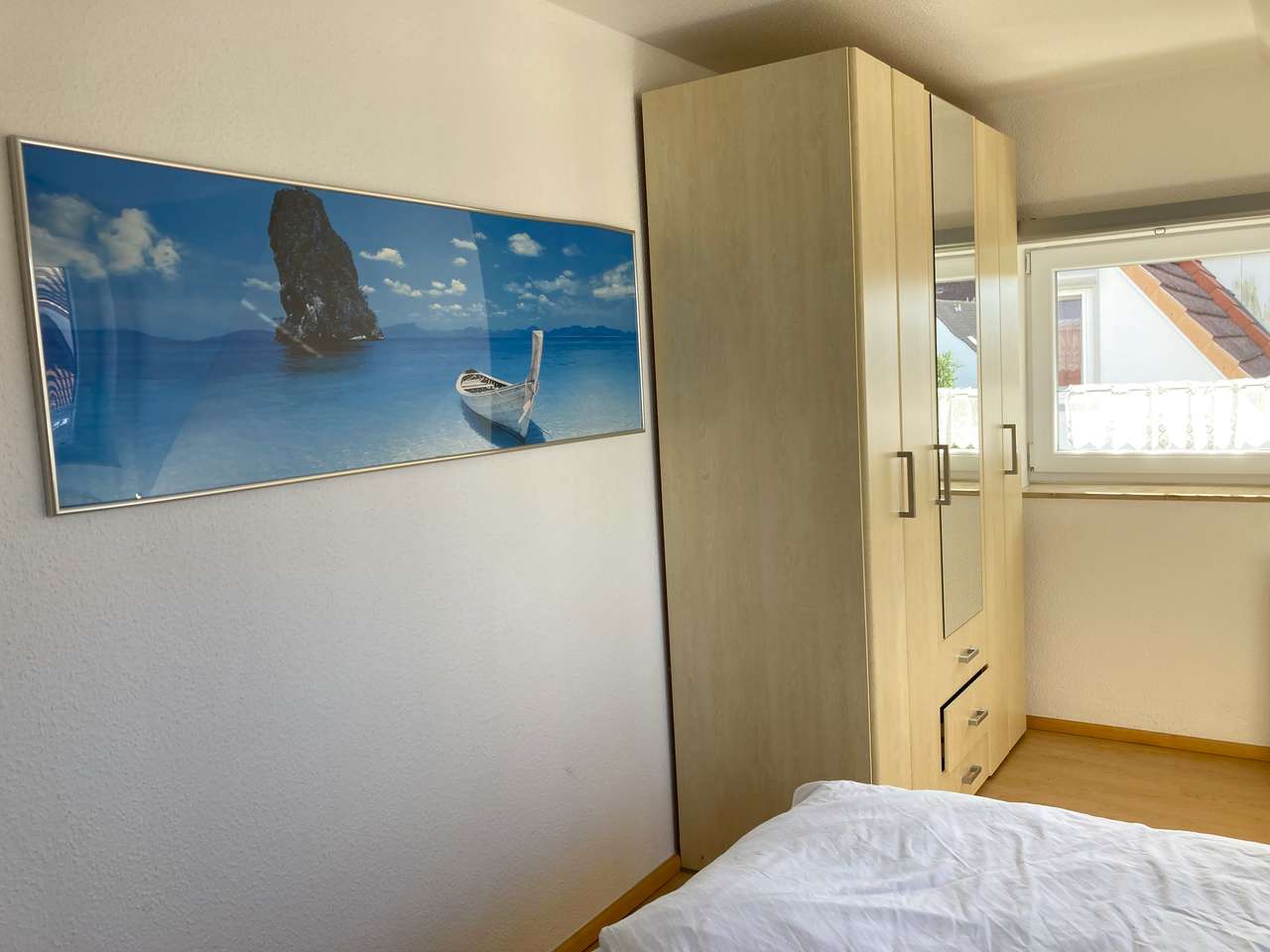 Besichtigung sofort: Doppelhaus, renoviert, in beliebter Lage, Gästehaus im Garten, 300m zum Strand