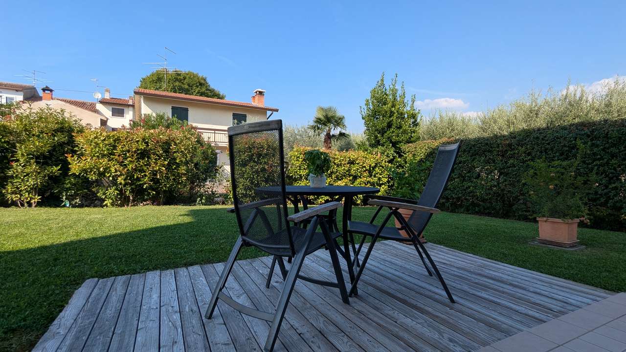 Reihenhaus Lazise Gardasee 400qm Grundstück, Pool, Garage