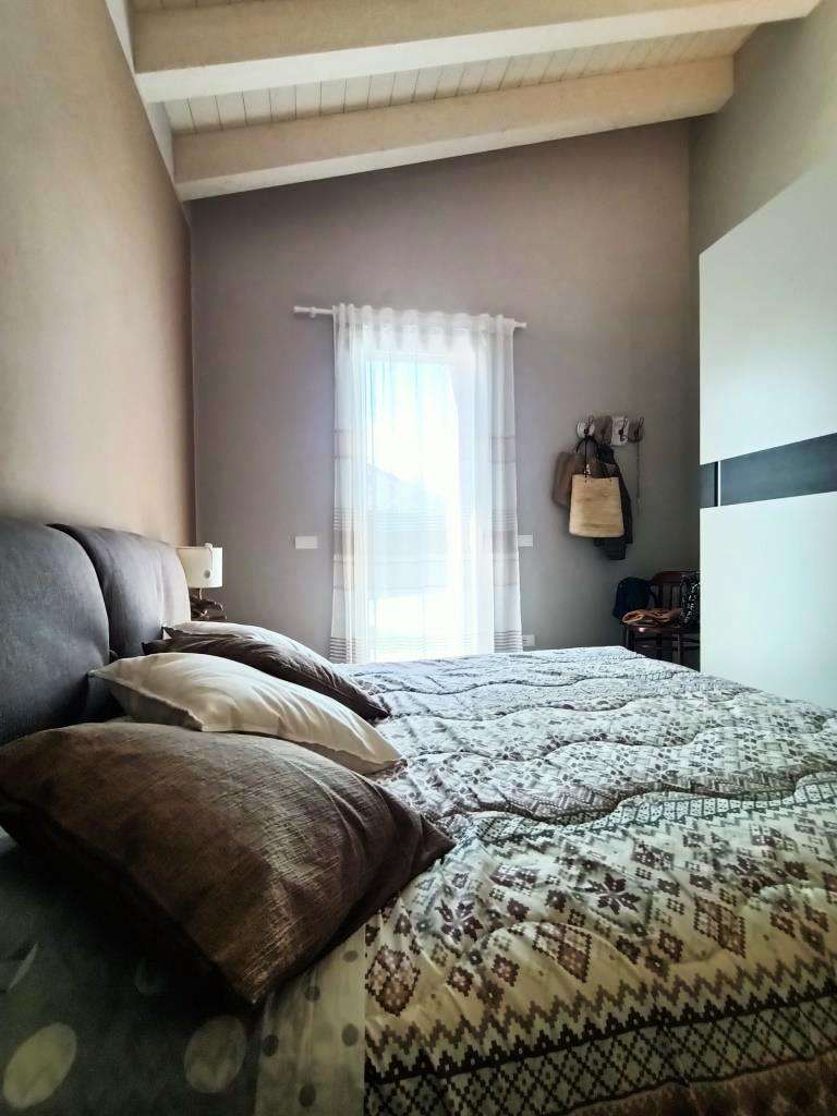 4 Zi.- Villa mit Pool, traumhafter Garten, Klima, Solar, Carport, Castion am Gardasee