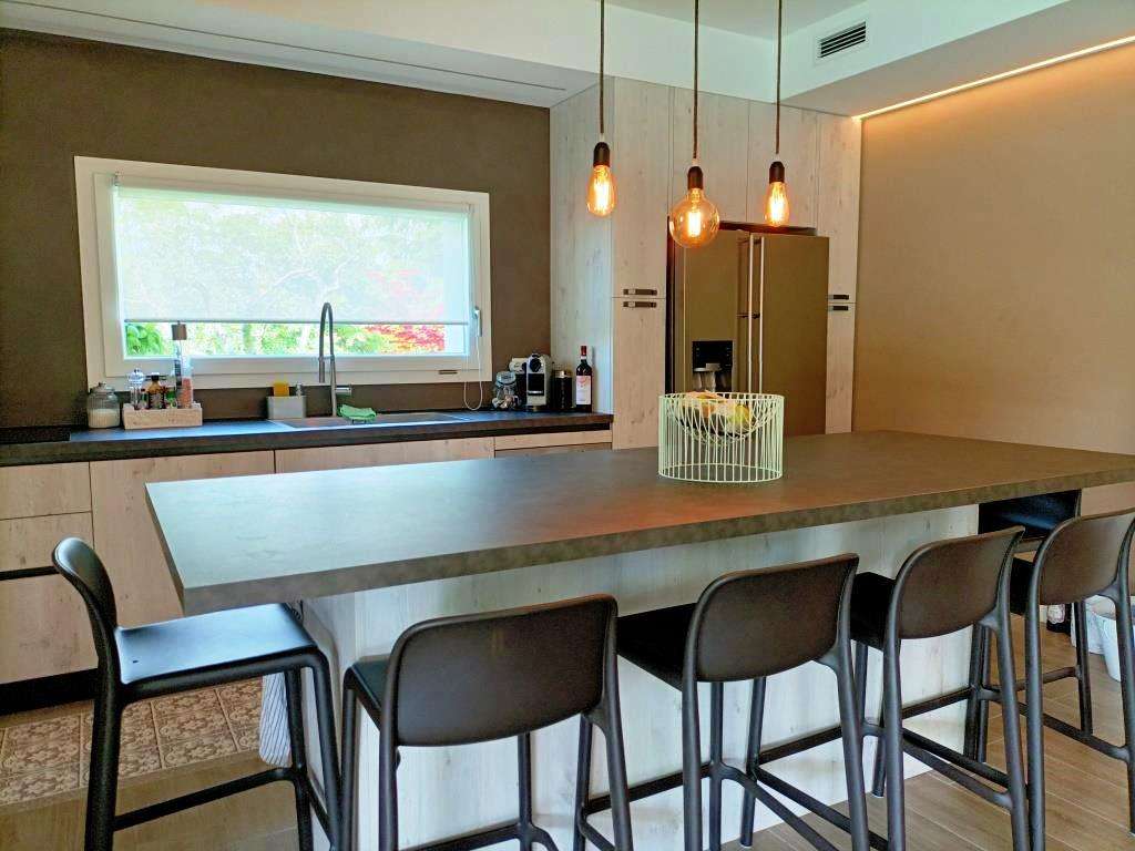 4 Zi.- Villa mit Pool, traumhafter Garten, Klima, Solar, Carport, Castion am Gardasee