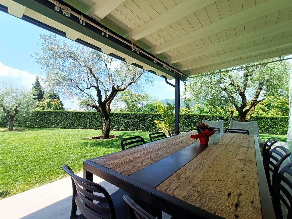 4 Zi.- Villa mit Pool, traumhafter Garten, Klima, Solar, Carport, Castion am Gardasee