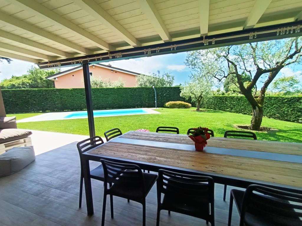 4 Zi.- Villa mit Pool, traumhafter Garten, Klima, Solar, Carport, Castion am Gardasee