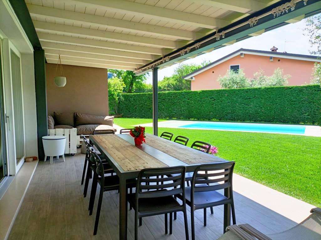 4 Zi.- Villa mit Pool, traumhafter Garten, Klima, Solar, Carport, Castion am Gardasee