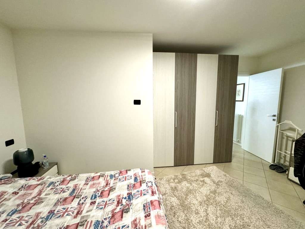 modernes Reihenhaus mit 3 SZ, 2 Bäder, 2 Balkone, Garten, Garage, kompl. renoviert