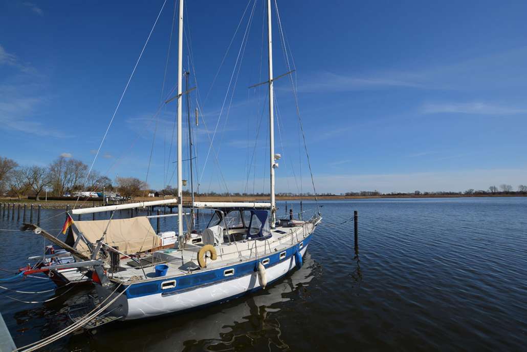 Reetdach Reihenhaus 3 SZ, 2 Bäder, möbliert, 3 Ebenen idyllische Lage Rügen, Kamin, Wallbox