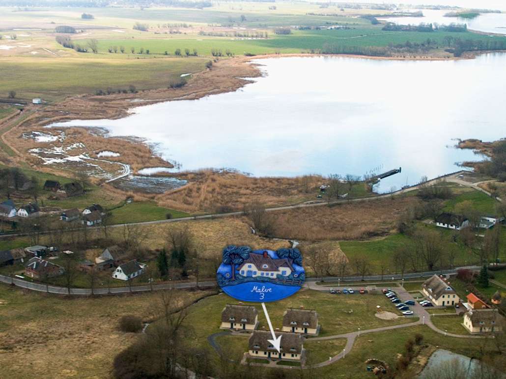 Reetdach Reihenhaus 3 SZ, 2 Bäder, möbliert, 3 Ebenen idyllische Lage Rügen, Kamin, Wallbox