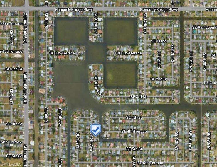 Baugrundstück in Florida – Cape Coral – Top Lage am Kanal ca. 930 qm