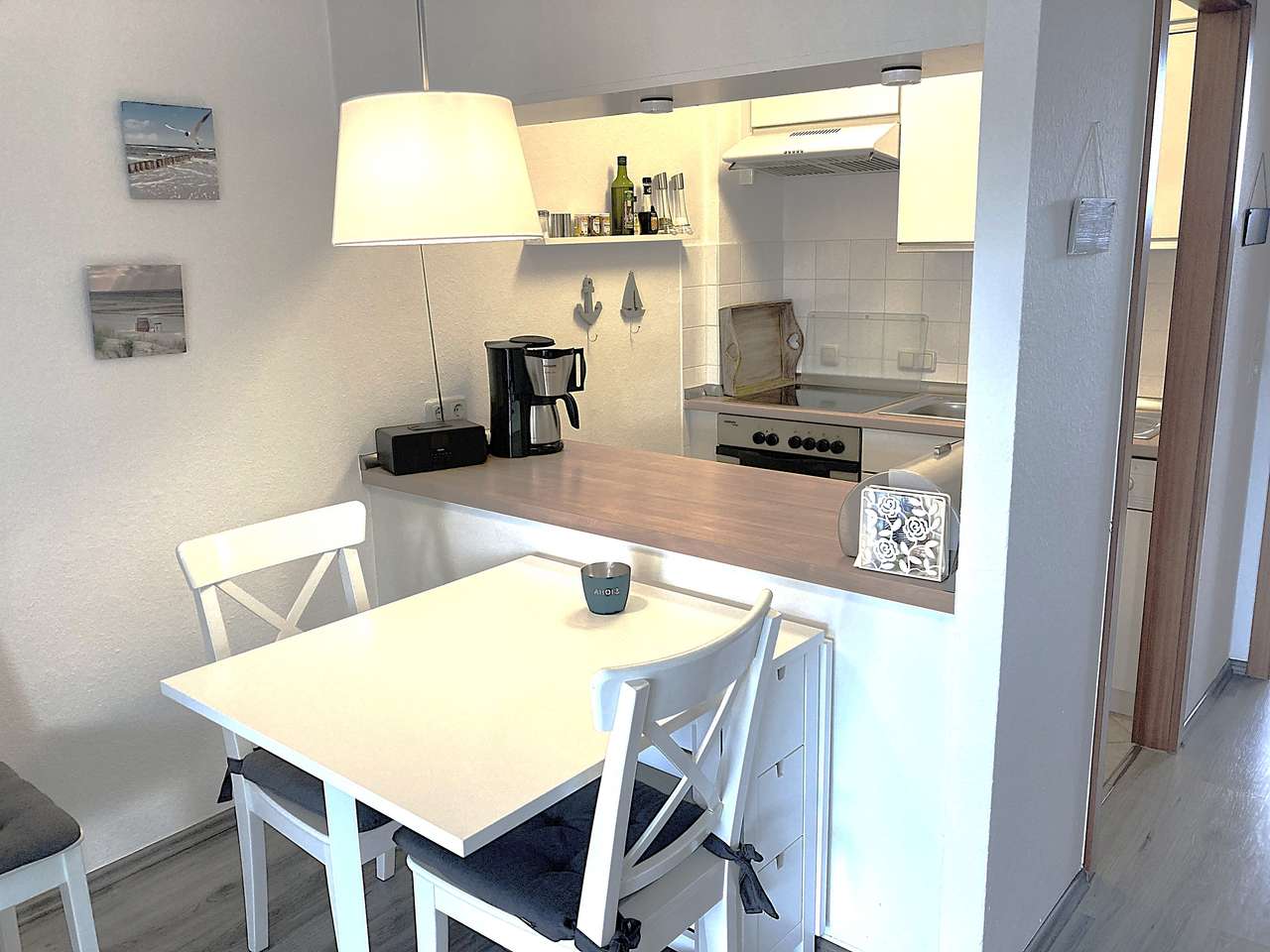 Ihre schicke DG-Ferienwohnung nur 200m zum Strand erwartet Sie mit sonniger Terrasse