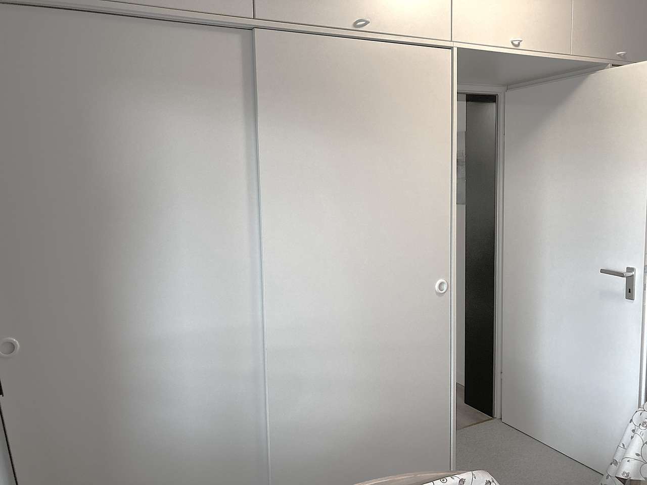 Ihre neue Wohnung am Strand mit großer Loggia erwartet Sie