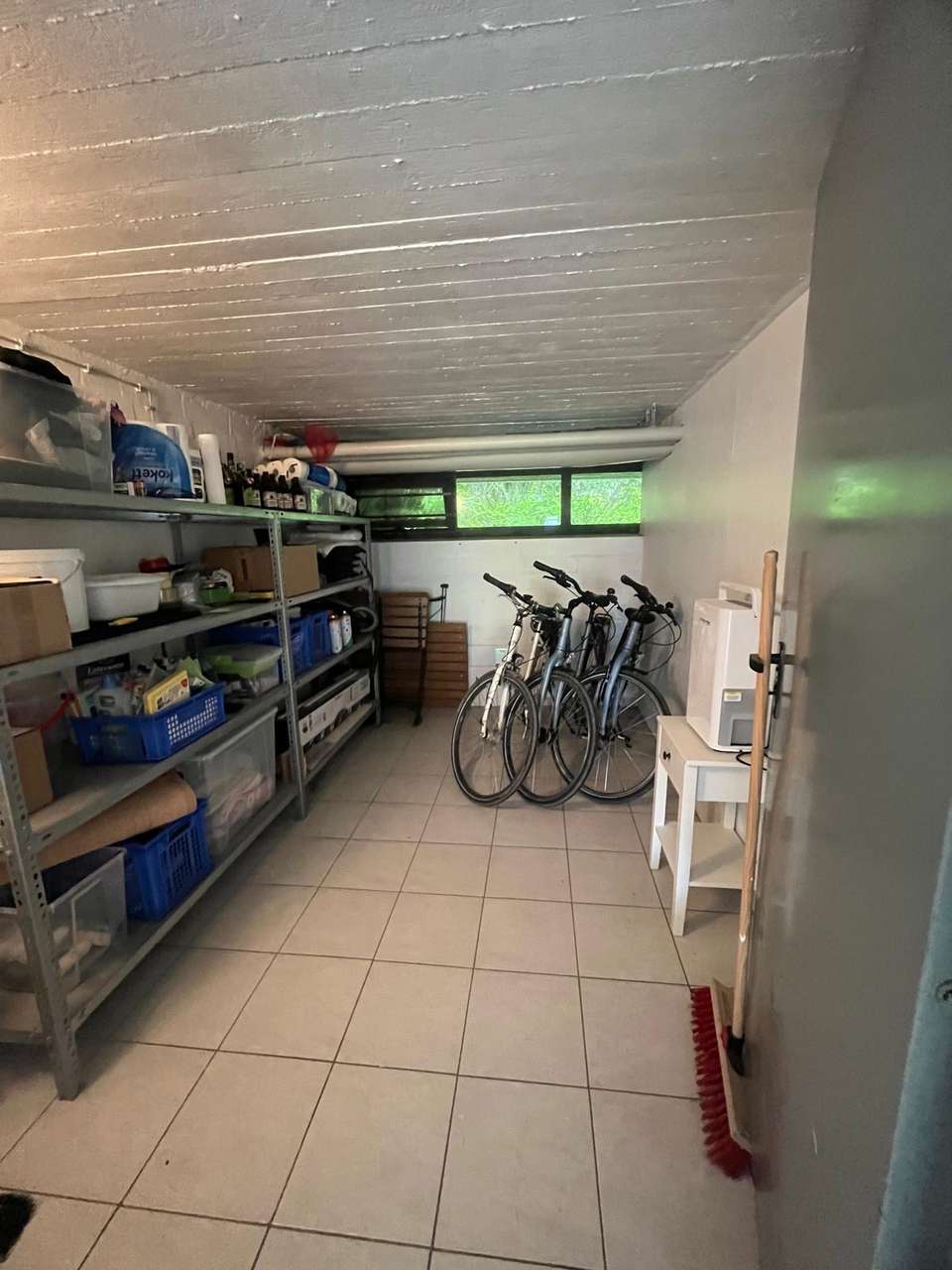 Ihre Top renovierte und möblierte Ferienwohnung nur 200m zum Strand mit Garage
