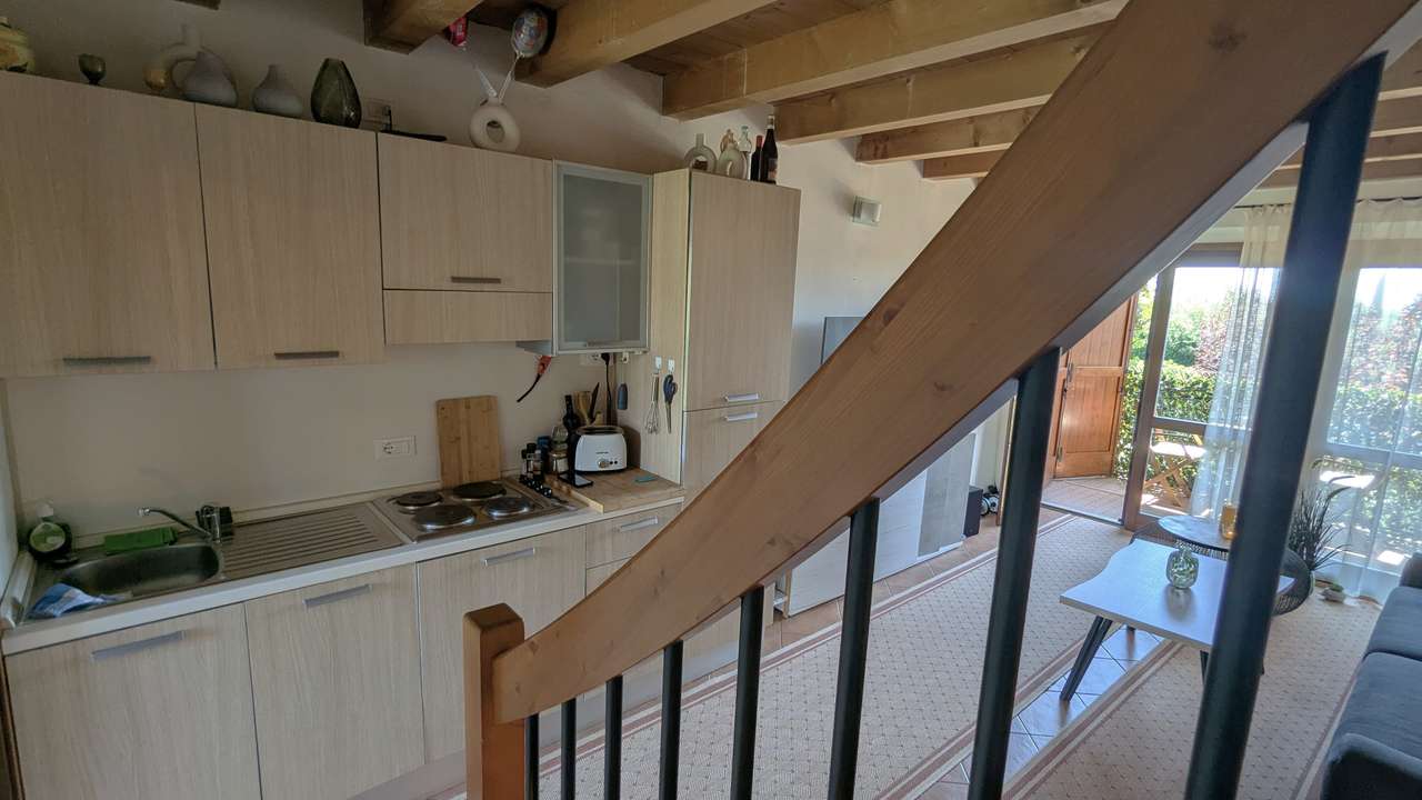 reserviert - Golf & Gardasee Maisonette mit Pool, Klima, 2 Bäder, Garage in Golfanlage, möbliert
