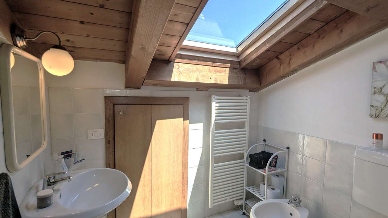 reserviert - Golf & Gardasee Maisonette mit Pool, Klima, 2 Bäder, Garage in Golfanlage, möbliert