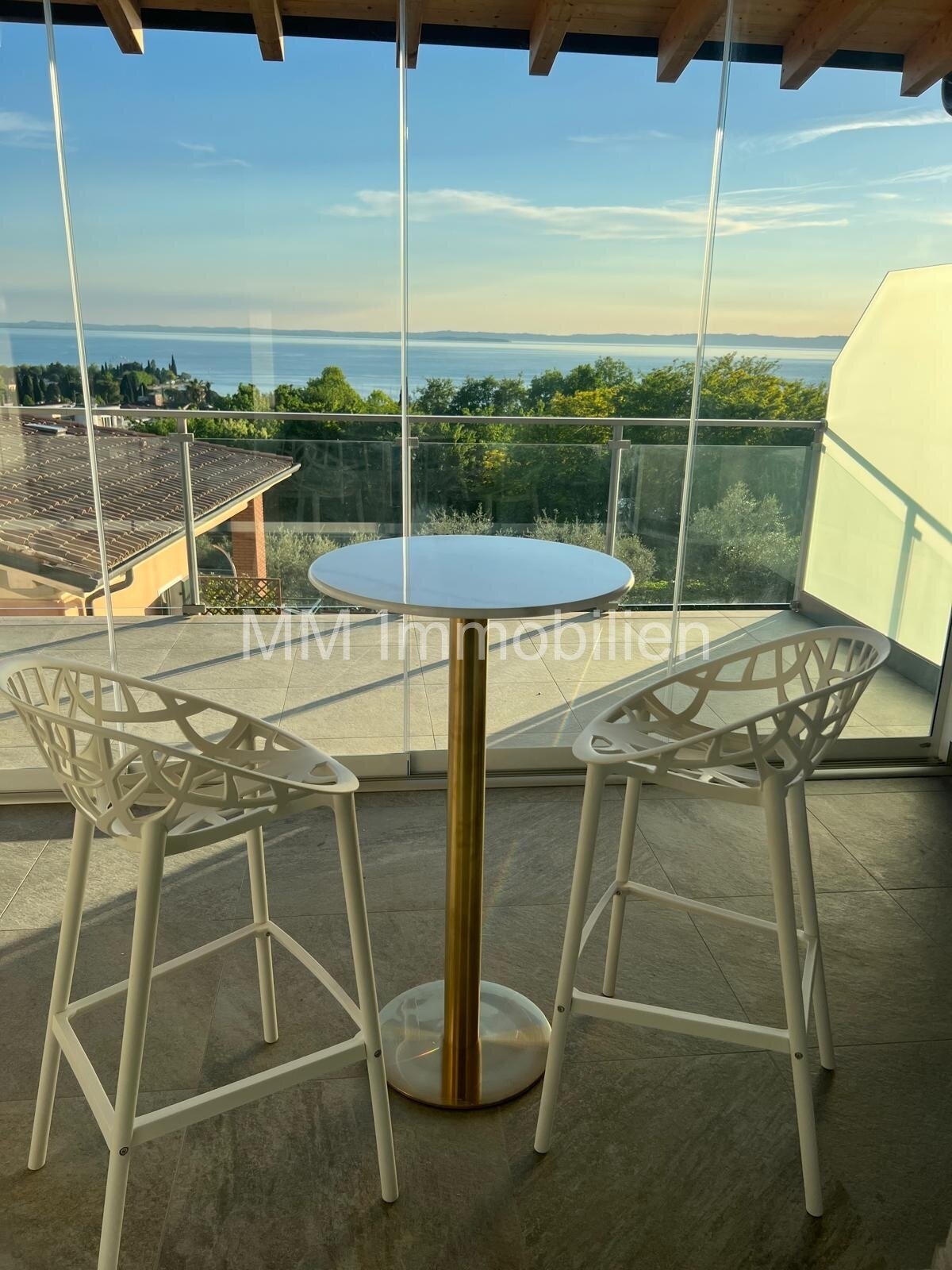 Bardolino Neubau Luxus 3-ZI-Penthouse (App.5) Dachterrasse Blick Gardasee, Solar, Fahrstuhl, Garage,