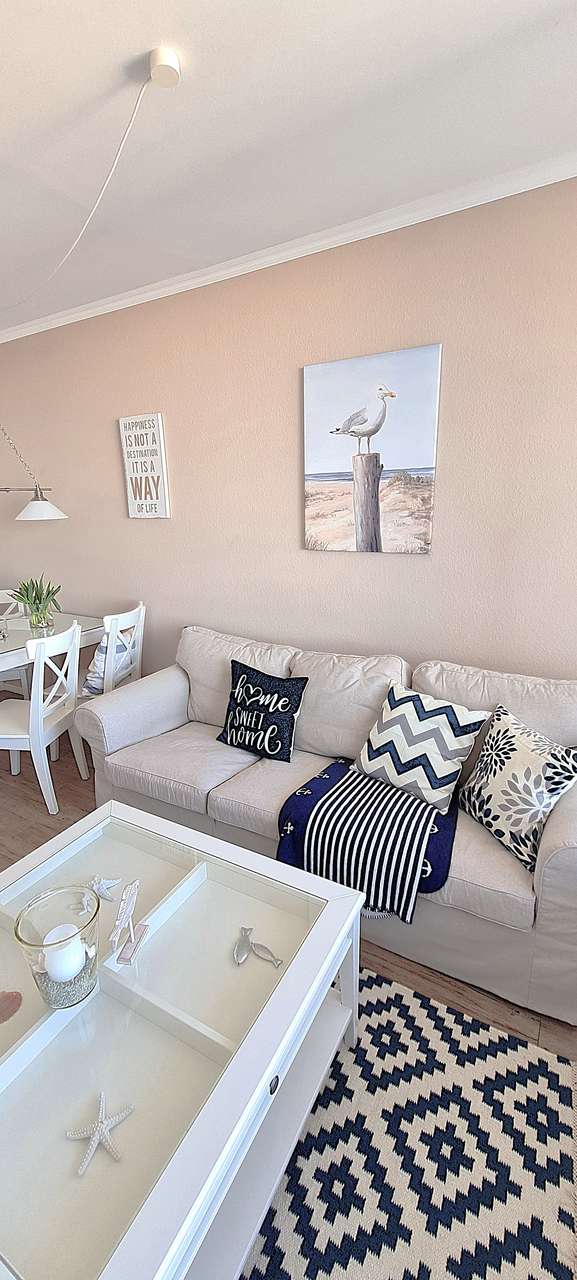 Ihre 3 Zi. Ferienwohnung im 7.OG nur 100m zum Strand, Balkon, bezugsfertig möbliert