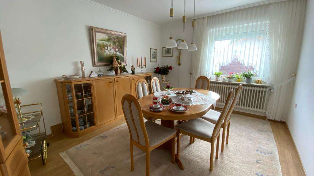 Esszimmer-2 Esszimmer-2