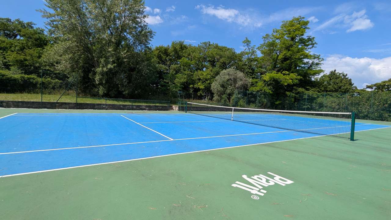 Tennisplatz Tennisplatz