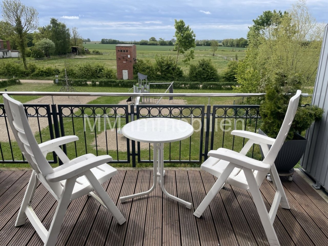 Balkon mit Fernblick Balkon mit Fernblick