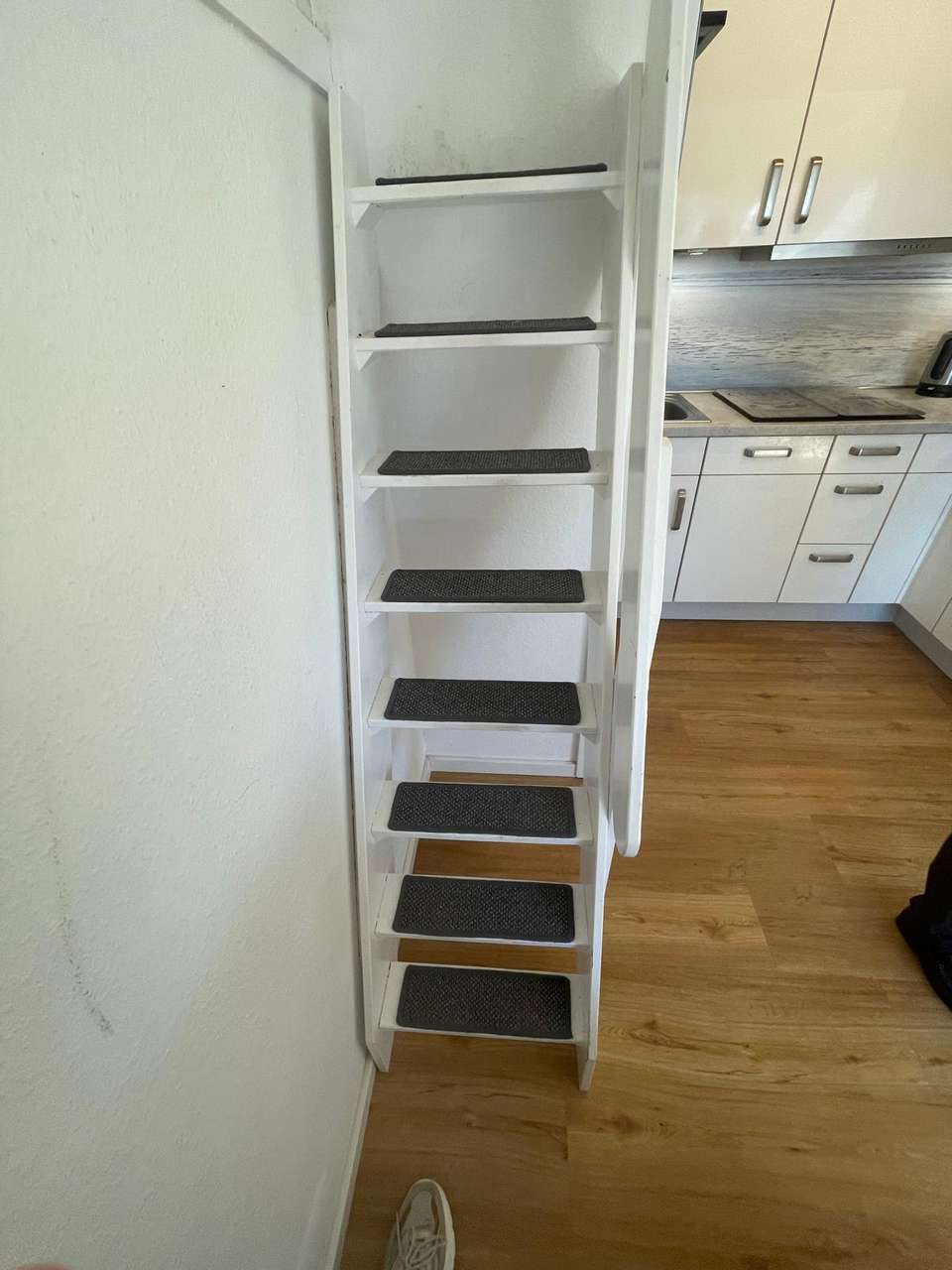 Treppe zum Spitzboden Treppe zum Spitzboden
