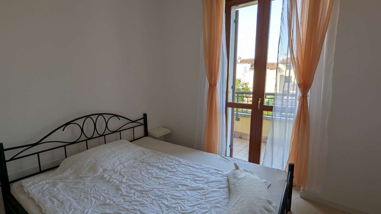 2. Schlafzimmer im OG 2. Schlafzimmer im OG