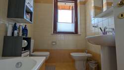Badezimmer im OG Badezimmer im OG
