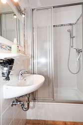 Badzimmer-Erdgeschoss