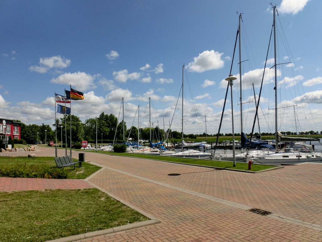 Hafen-Puddemin-1030x773