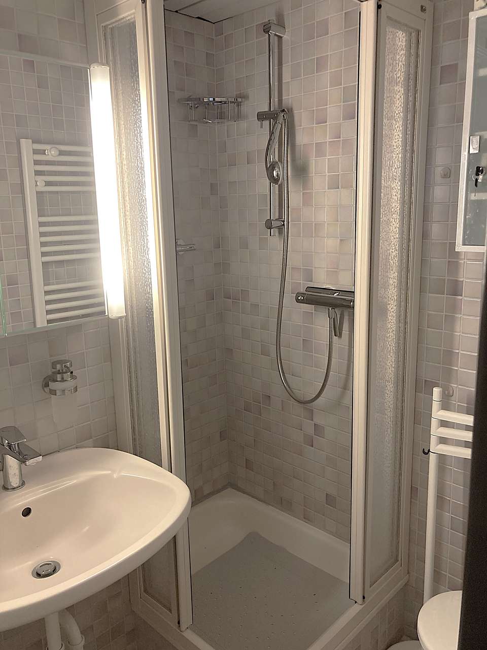 Duschbad-WC-1 Duschbad-WC-1
