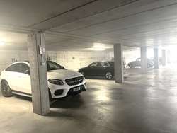 Ihr PKW Stellplatz in der TG Ihr PKW Stellplatz in der TG