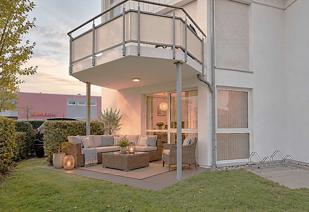 Terrasse-Möblierung-mit-KI-gen Terrasse-Möblierung-mit-KI-gen